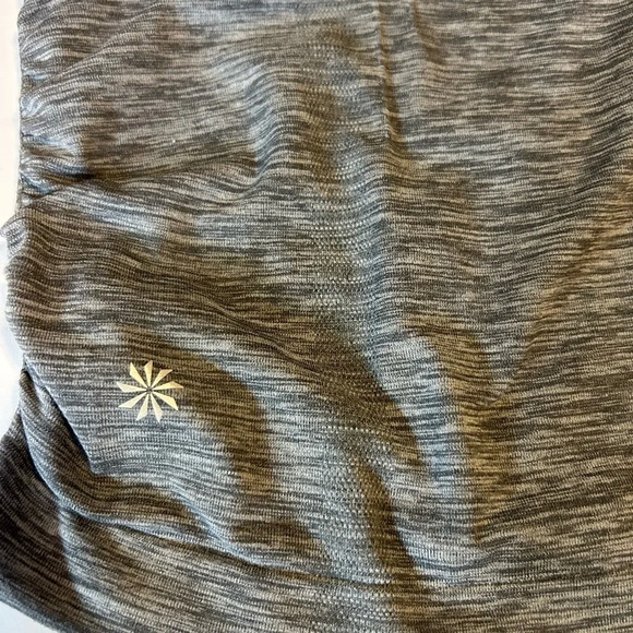 Athleta Short sleeved Shirred top. Size Small - Picture 7 of 8